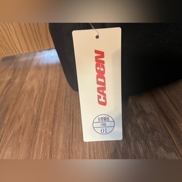 NWT - CADeN Compact Camera Bag Case - Picture 2 of 10